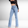 Figurbetonte High-Rise Schlagjeans