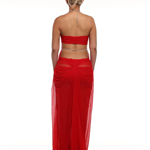 Funkelndes, mit Kristallen besetztes Abendkleid 