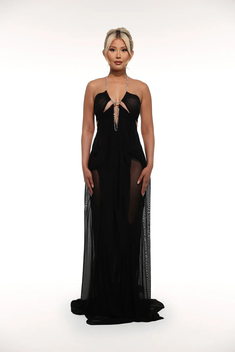 Funkelndes, mit Kristallen besetztes Abendkleid 