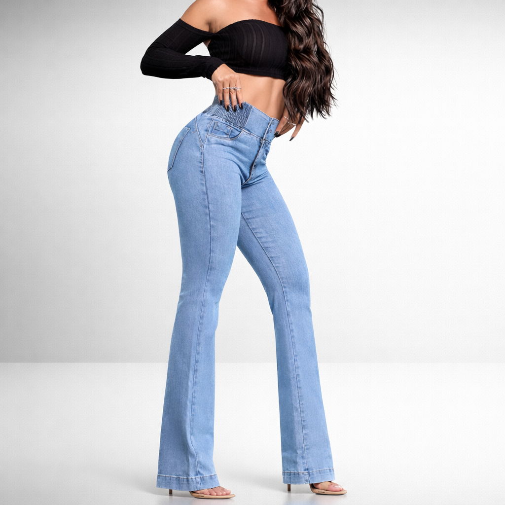 Figurbetonte High-Rise Schlagjeans
