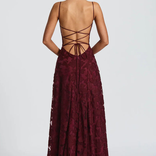 Romantisches Maxikleid mit Schnürung 
