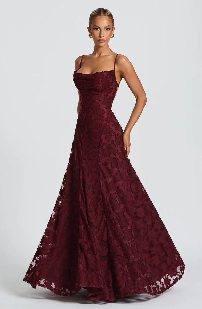 Romantisches Maxikleid mit Schnürung 