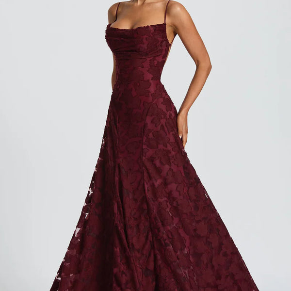 Romantisches Maxikleid mit Schnürung 