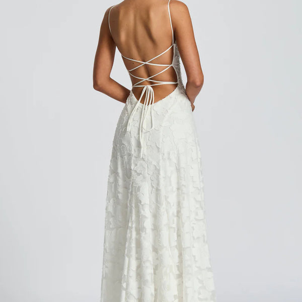 Romantisches Maxikleid mit Schnürung 