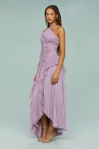 Luxuriöses, drapiertes Abendkleid 