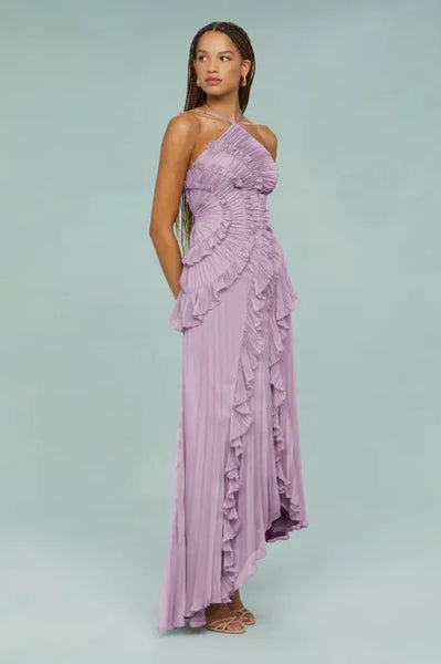 Luxuriöses, drapiertes Abendkleid 