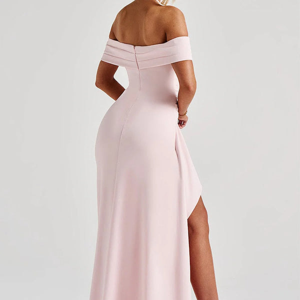 Robe élégante à épaules dénudées